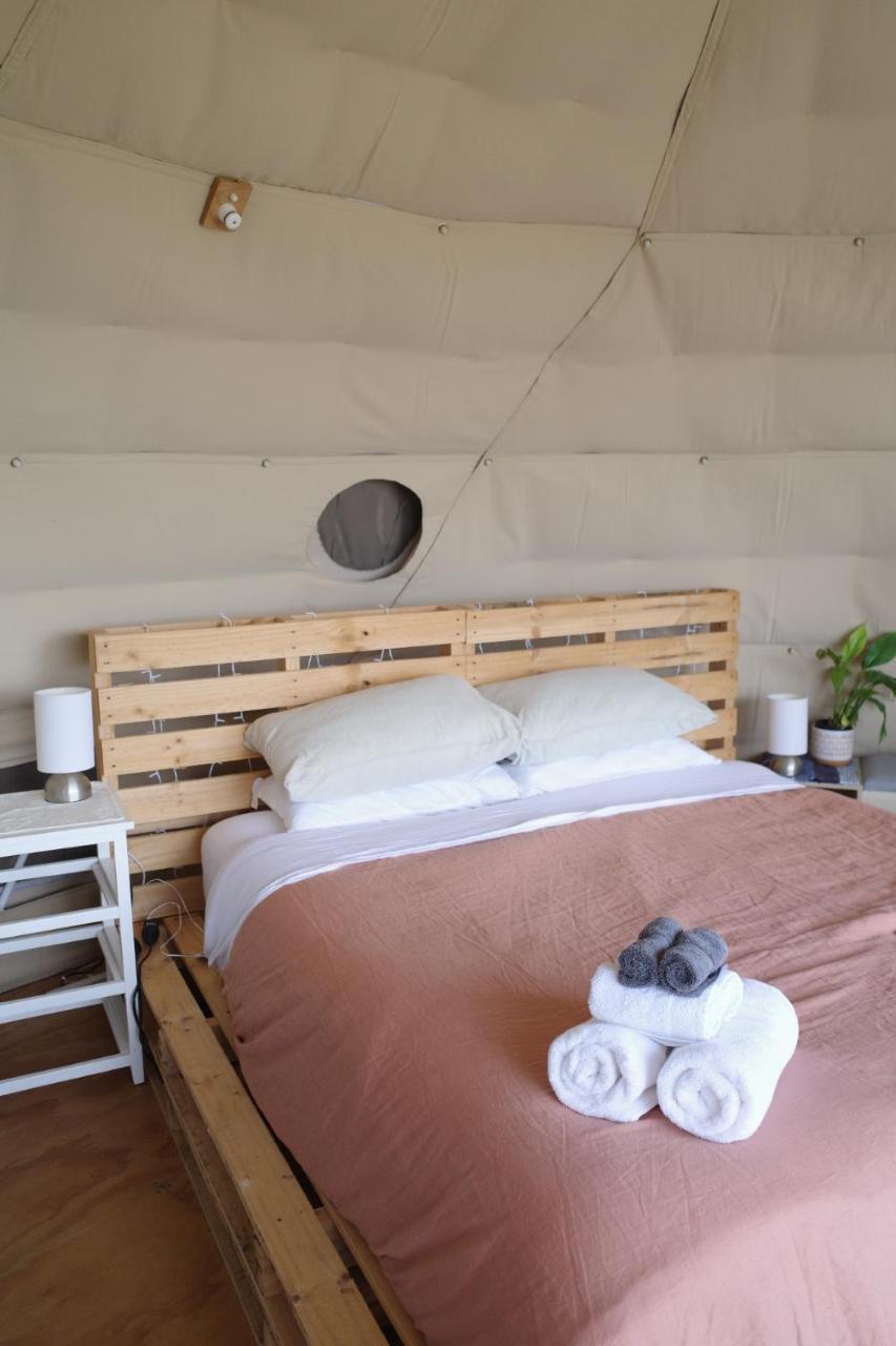 Отель 1 Waipu Off-Grid Eco Seaview Geodesic Glamping Dome Экстерьер фото