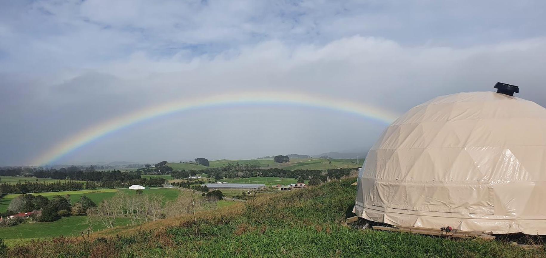 Отель 1 Waipu Off-Grid Eco Seaview Geodesic Glamping Dome Экстерьер фото